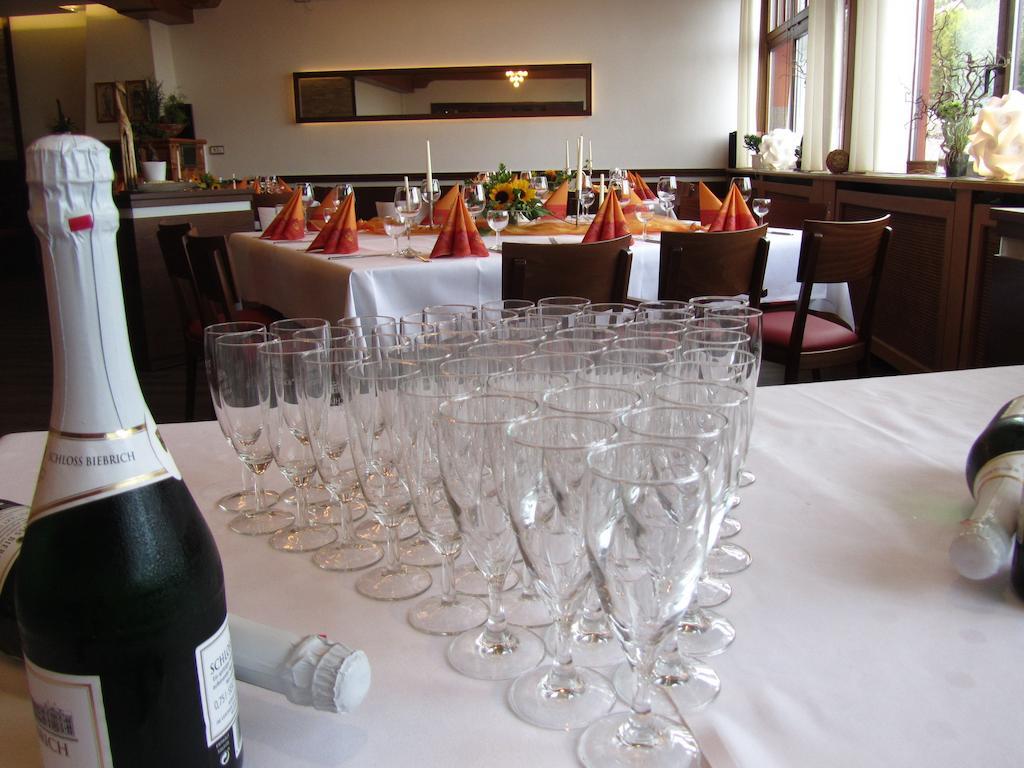 Hotel Krone Haigerloch Екстериор снимка